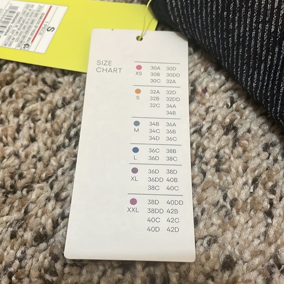 All In Motion Black/Grey Seamless Front Zip Closure Racerback Sports Bra Size S - Picture 4 of 4